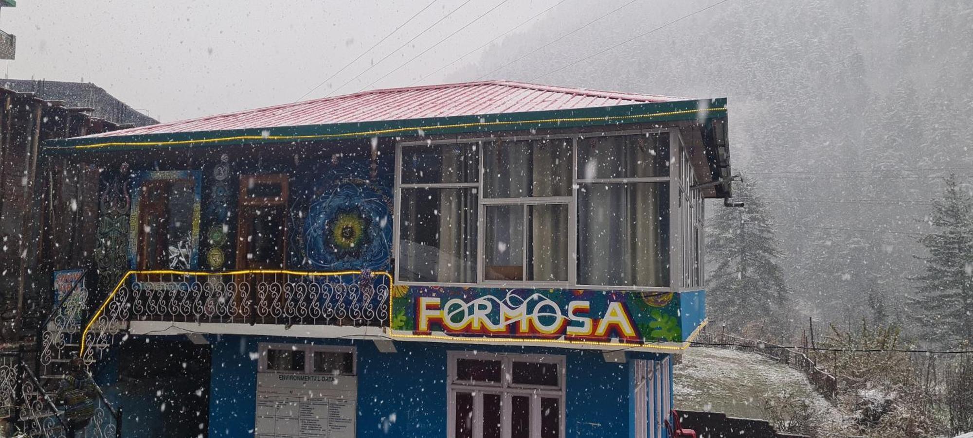 Formosa Hostel & Cafe Касоль Экстерьер фото