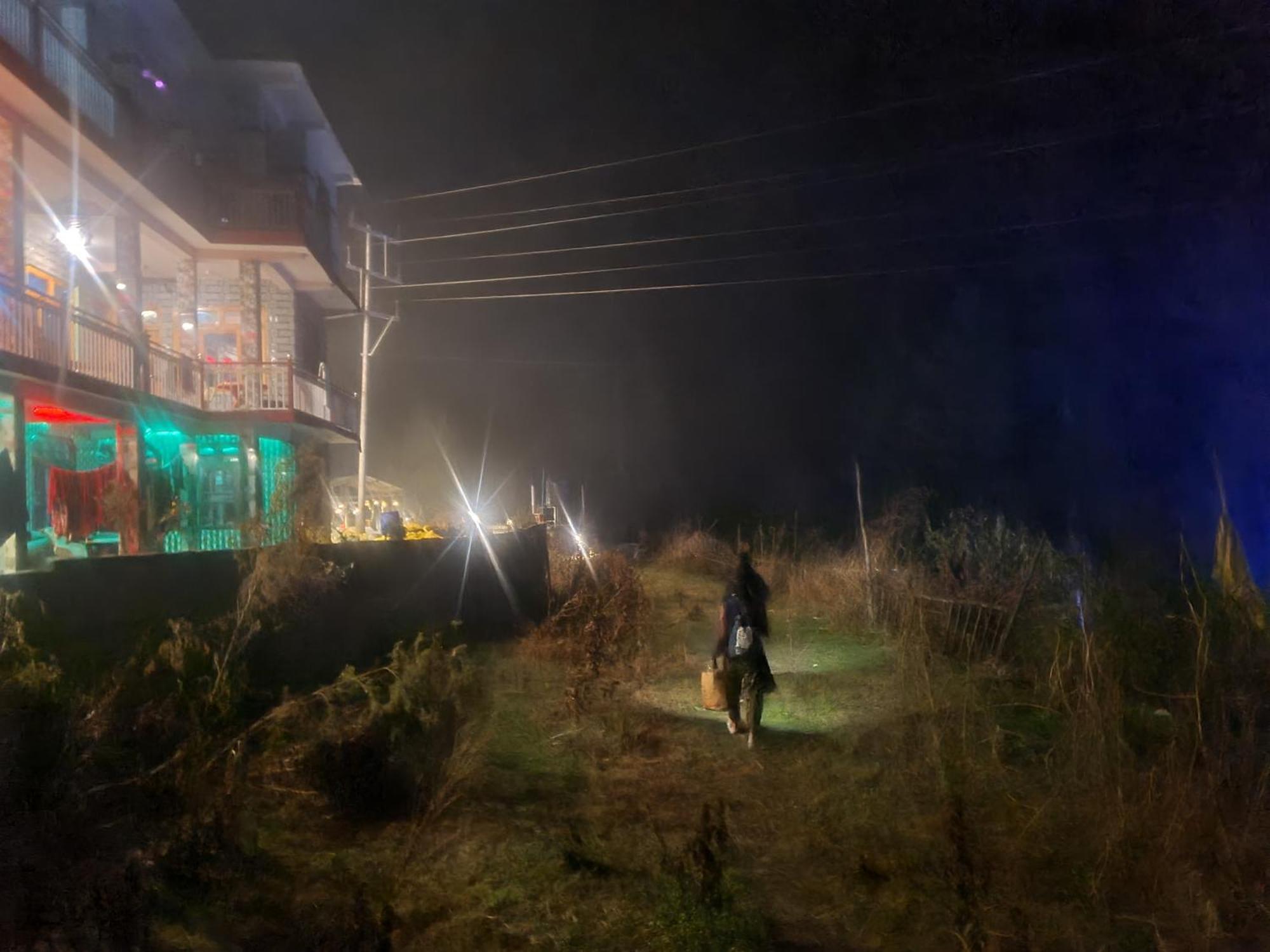 Formosa Hostel & Cafe Касоль Экстерьер фото